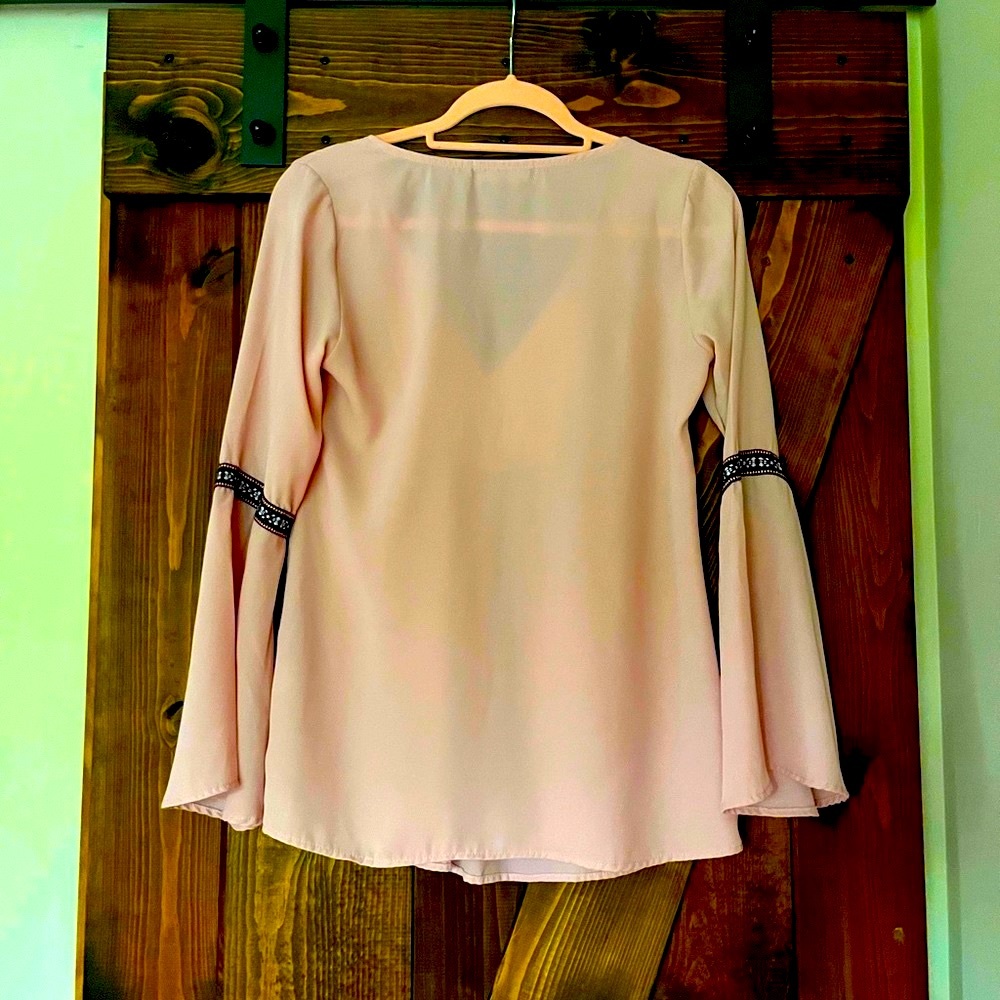Zouk: Boho Top - Picture 2 of 4